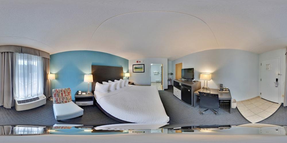 Clarion Inn Cleveland Near University Εξωτερικό φωτογραφία