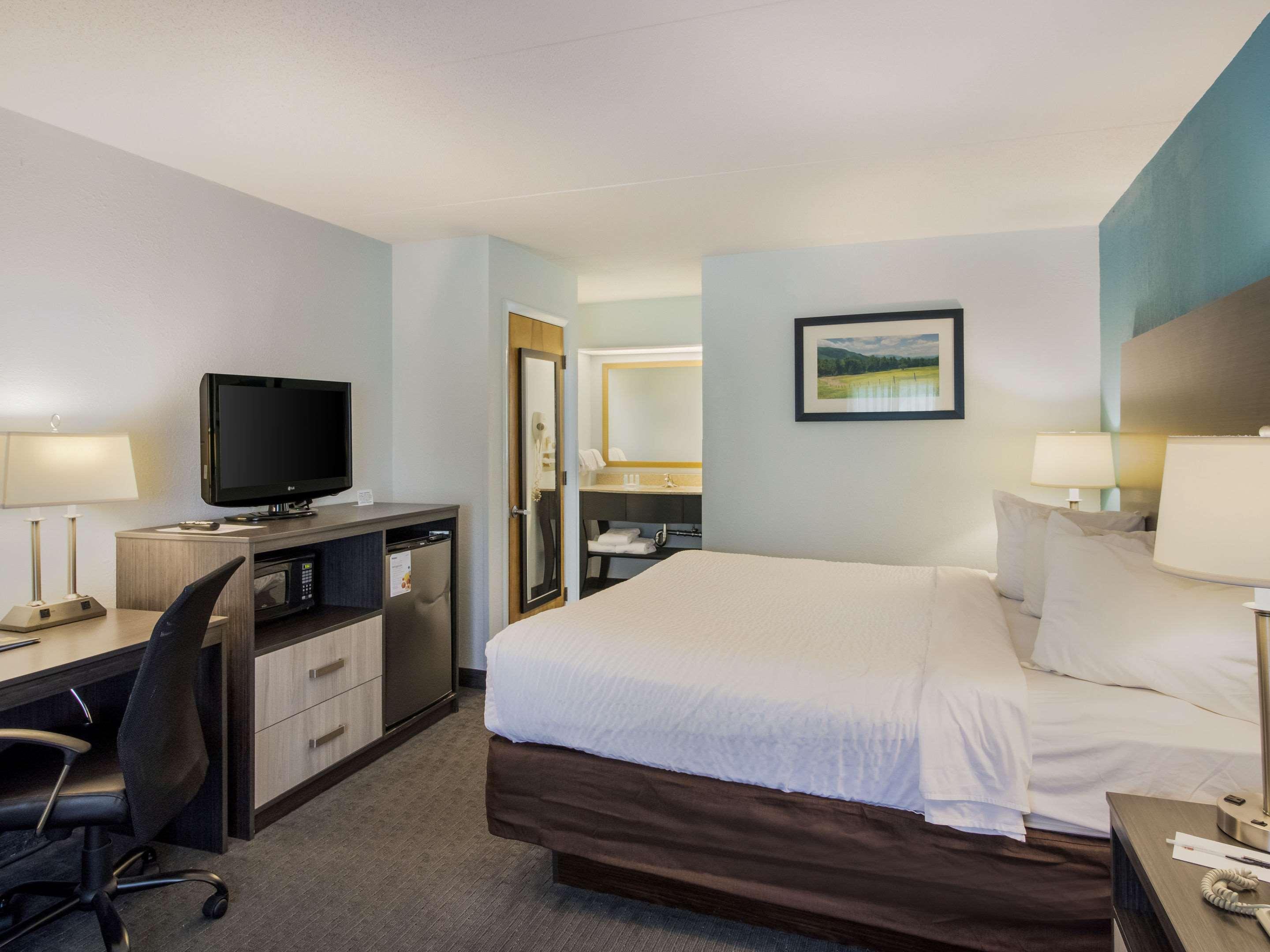 Clarion Inn Cleveland Near University Εξωτερικό φωτογραφία