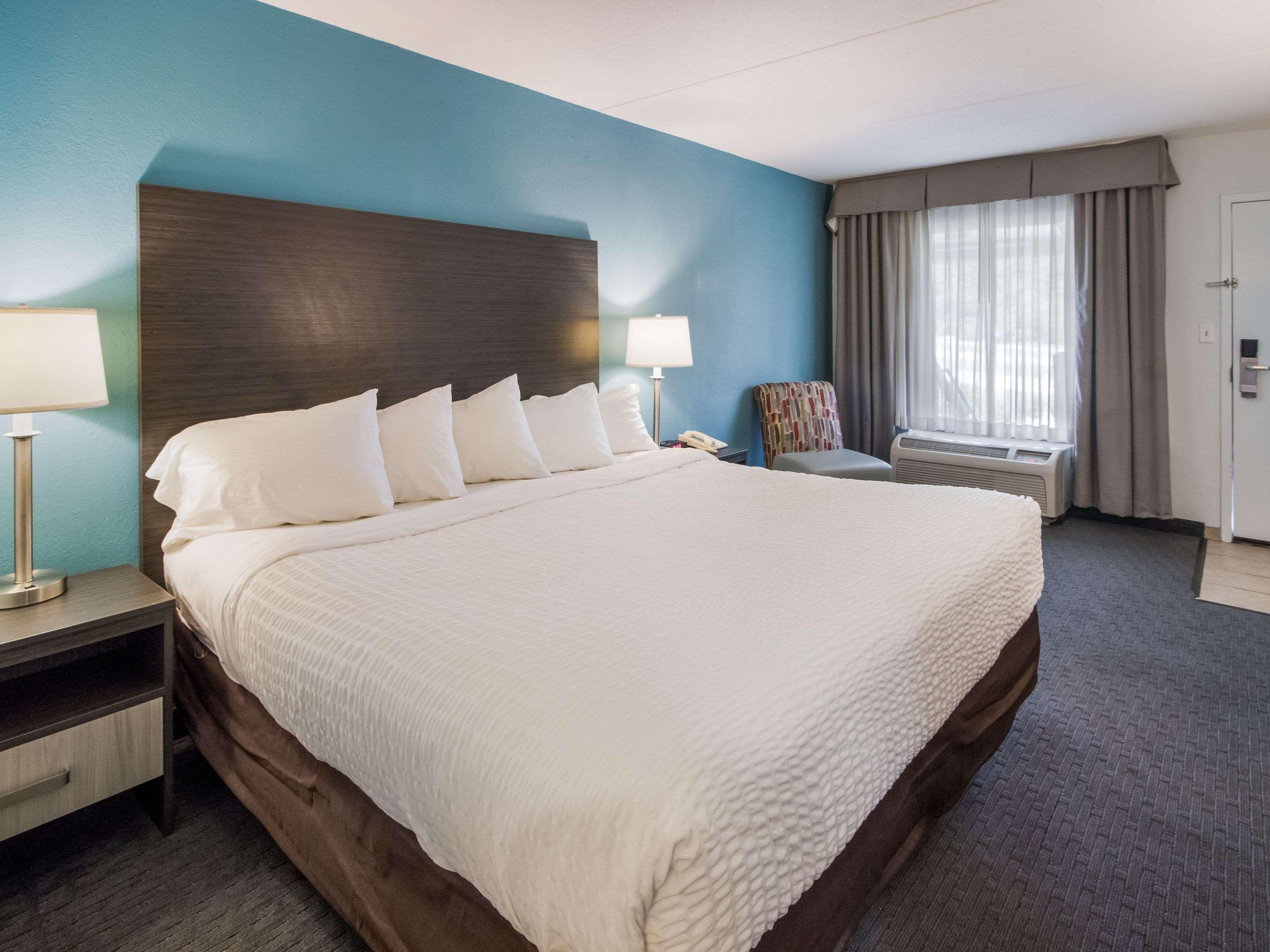 Clarion Inn Cleveland Near University Εξωτερικό φωτογραφία