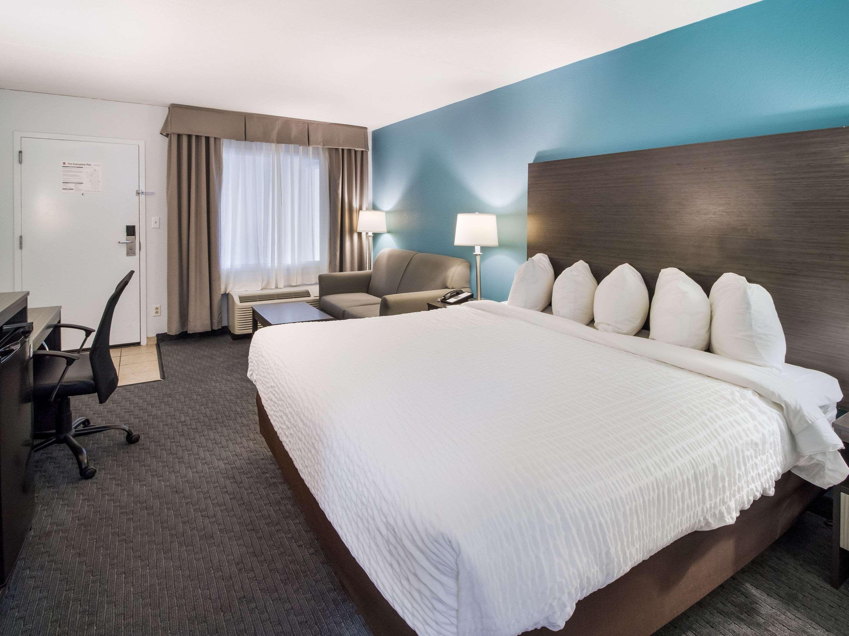 Clarion Inn Cleveland Near University Εξωτερικό φωτογραφία
