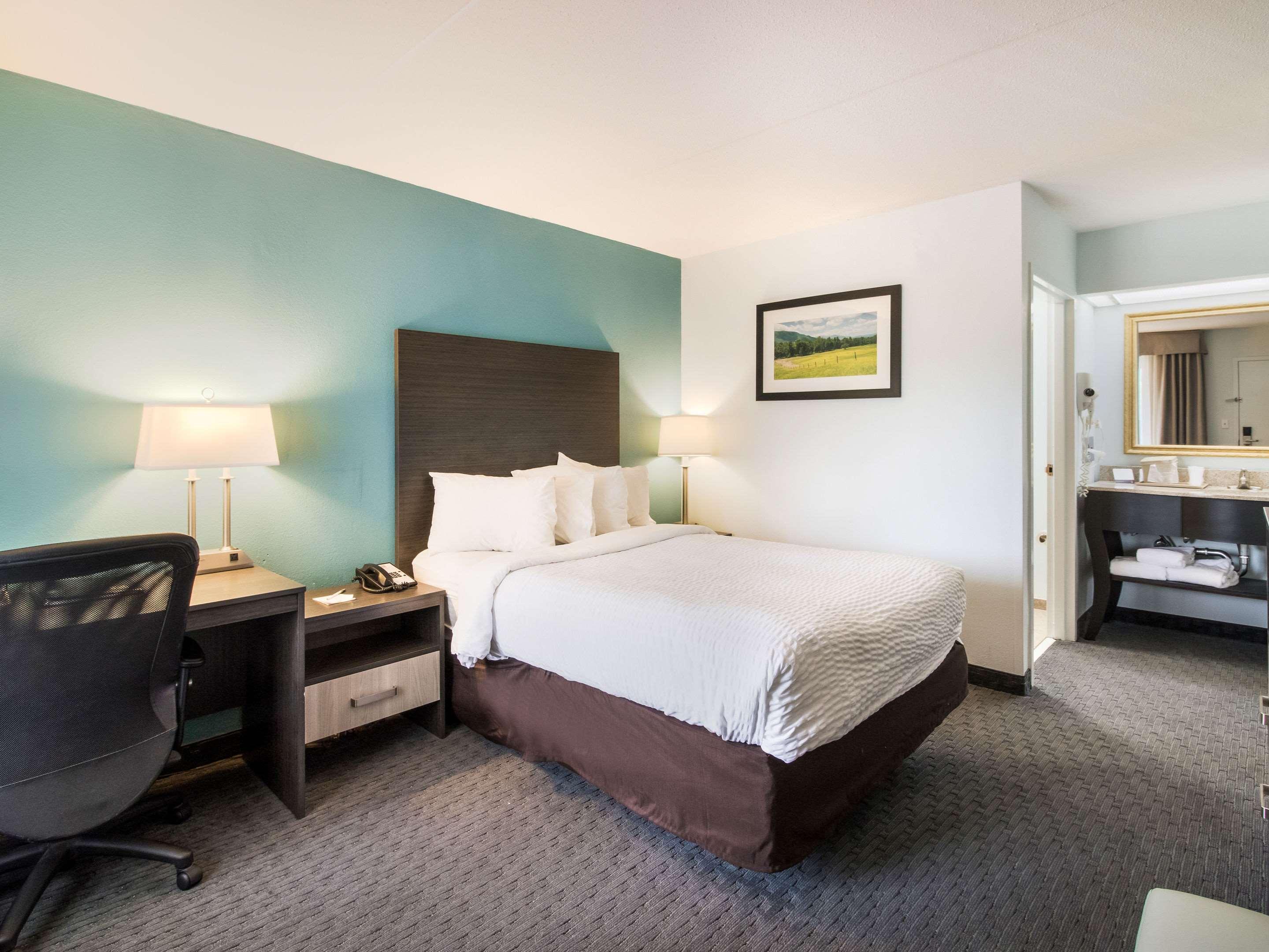 Clarion Inn Cleveland Near University Εξωτερικό φωτογραφία