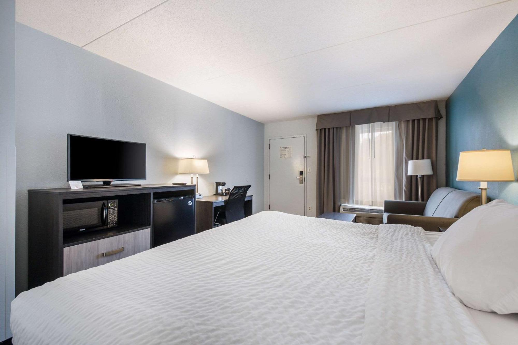Clarion Inn Cleveland Near University Εξωτερικό φωτογραφία